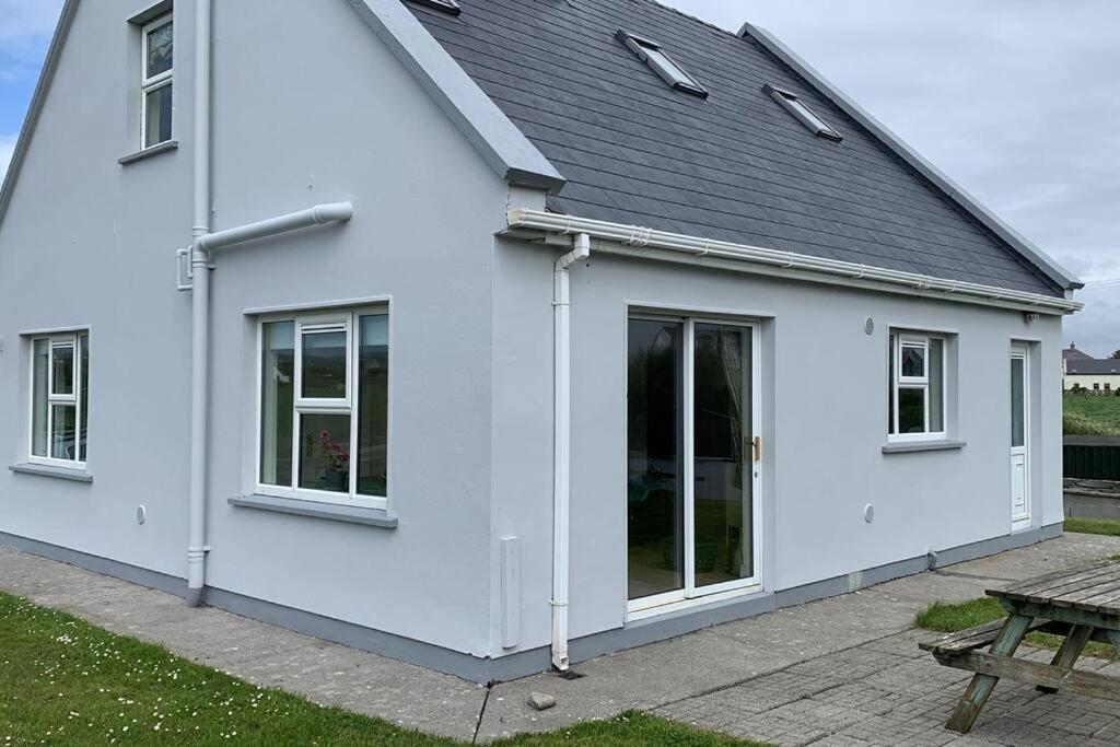 Elegant Lahinch/ Liscannor Cottage 3B 3Br ภายนอก รูปภาพ