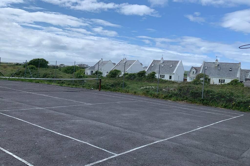 Elegant Lahinch/ Liscannor Cottage 3B 3Br ภายนอก รูปภาพ